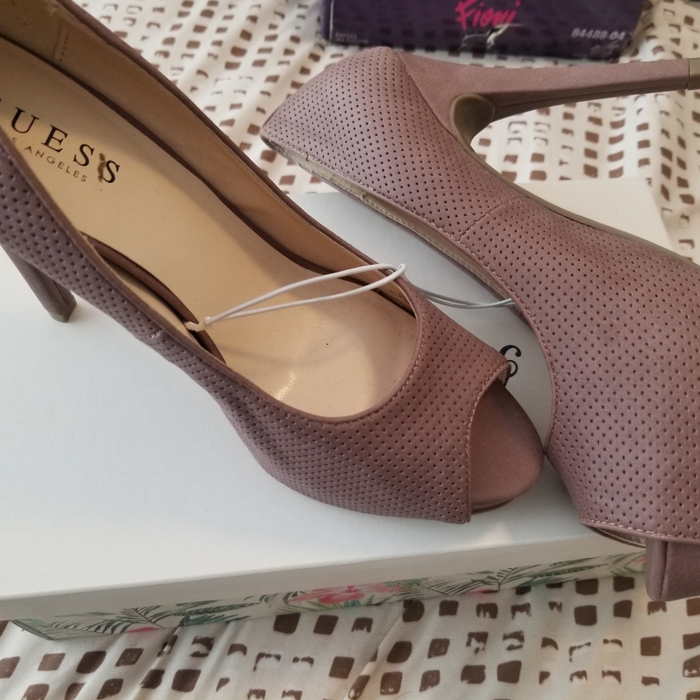 Guess XL Heels